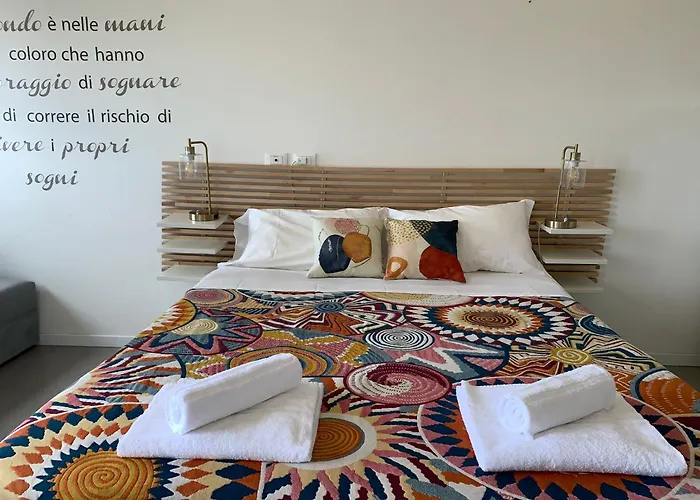Monolocale Con Terrazza E Cucina
