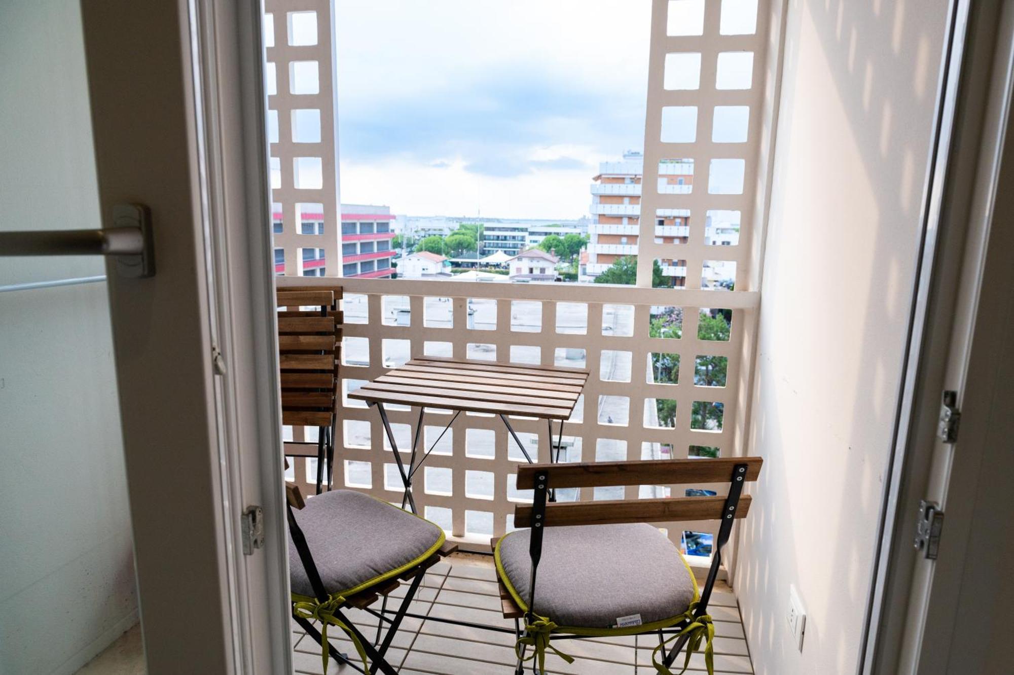 Monolocale Con Terrazza E Cucina Apartment