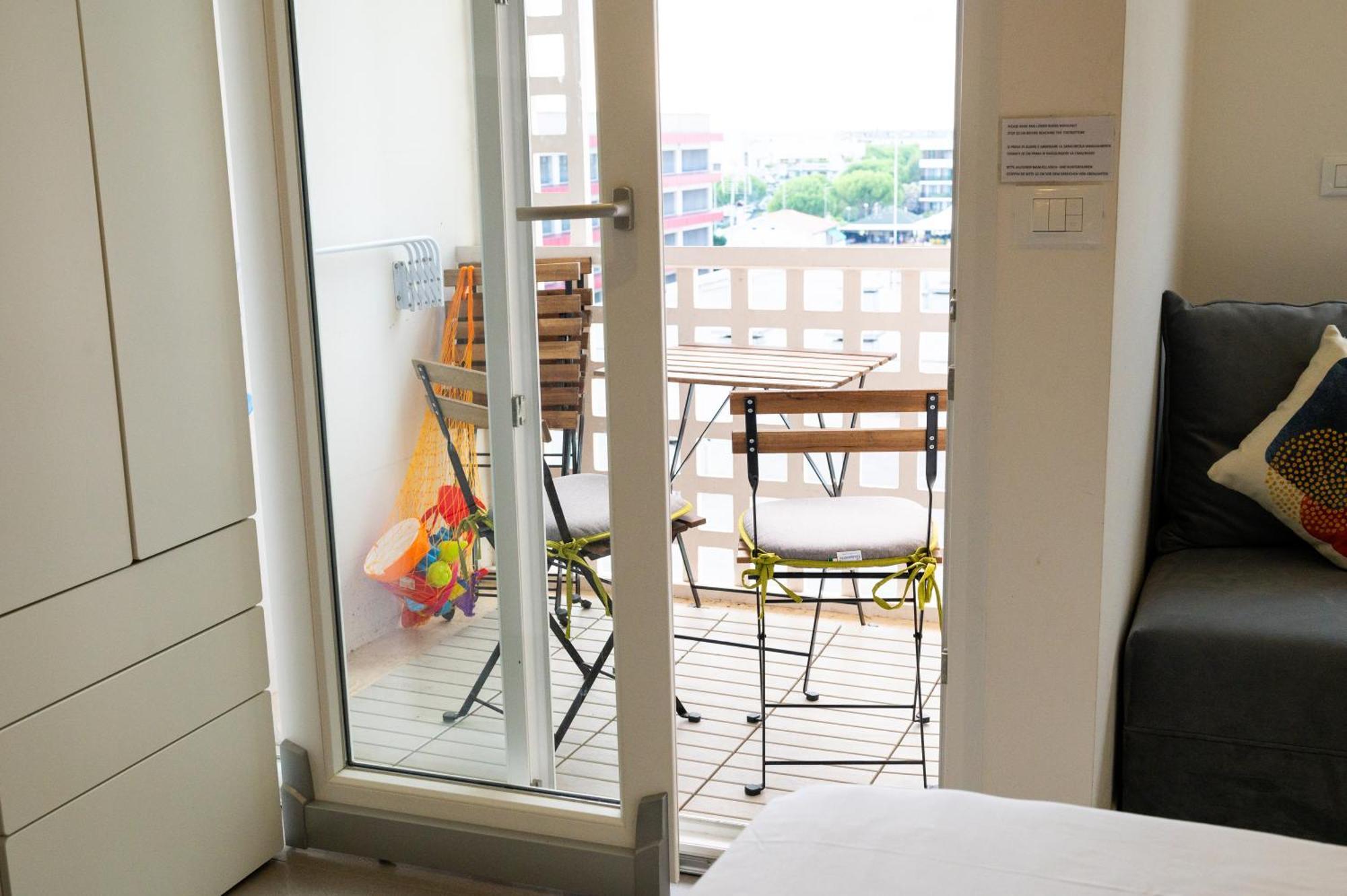 Apartment Monolocale Con Terrazza E Cucina