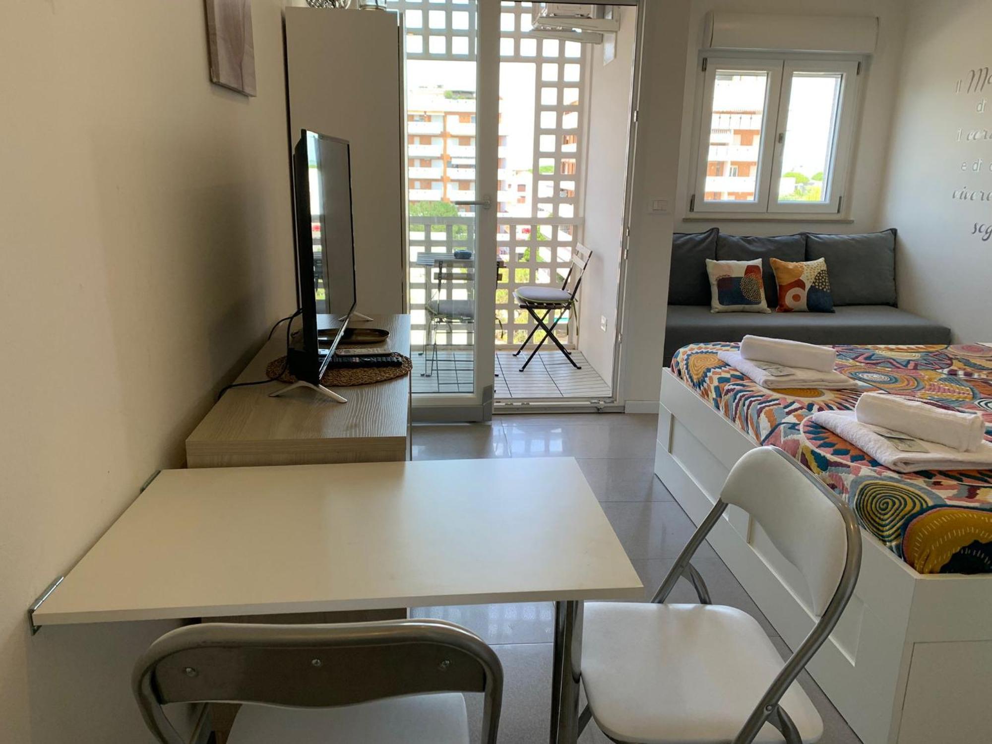 Monolocale Con Terrazza E Cucina *